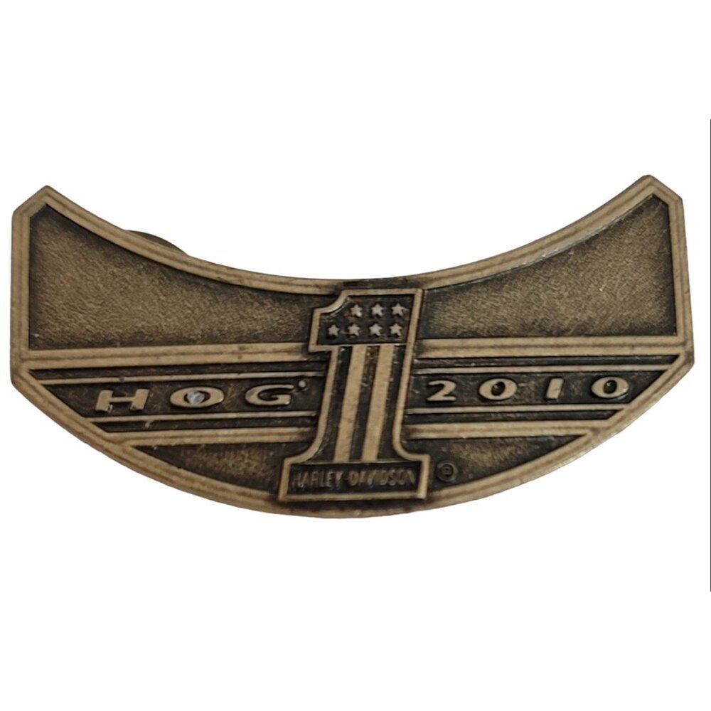 Harley Davidson HOG 2010 Pin Badge K286